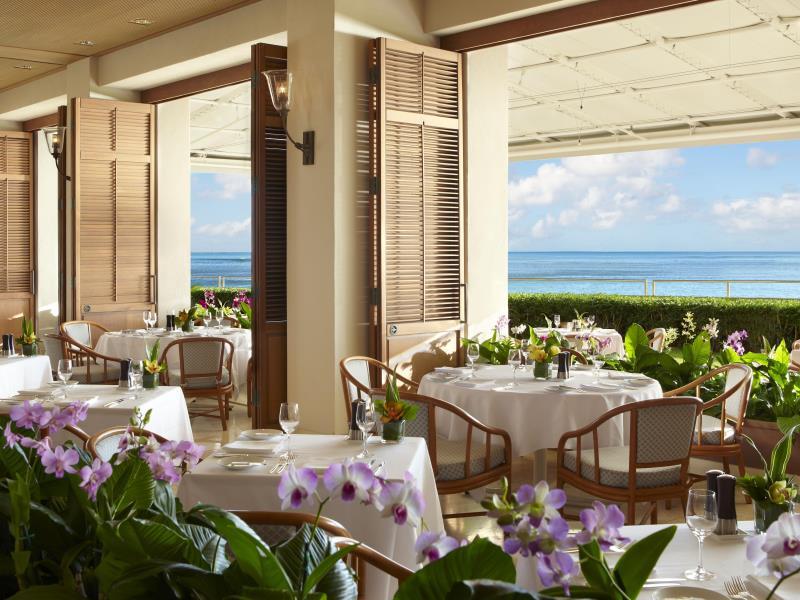 Halekulani - No Resort Fee Хонолулу Екстериор снимка The Beach Club
