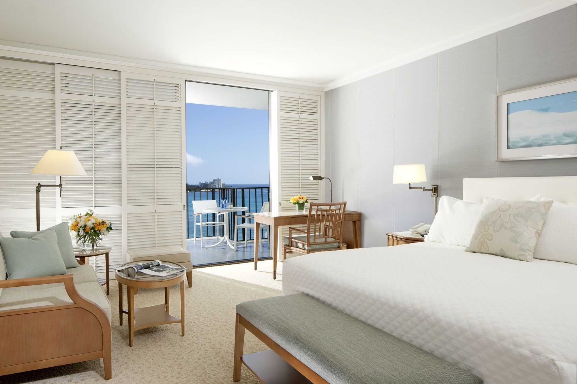 Halekulani - No Resort Fee Хонолулу Стая снимка A guest room at the Four Seasons Resort Maui