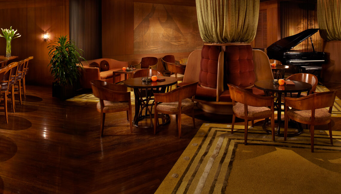 Halekulani - No Resort Fee Хонолулу Екстериор снимка The piano bar at the Westin Palace, Madrid