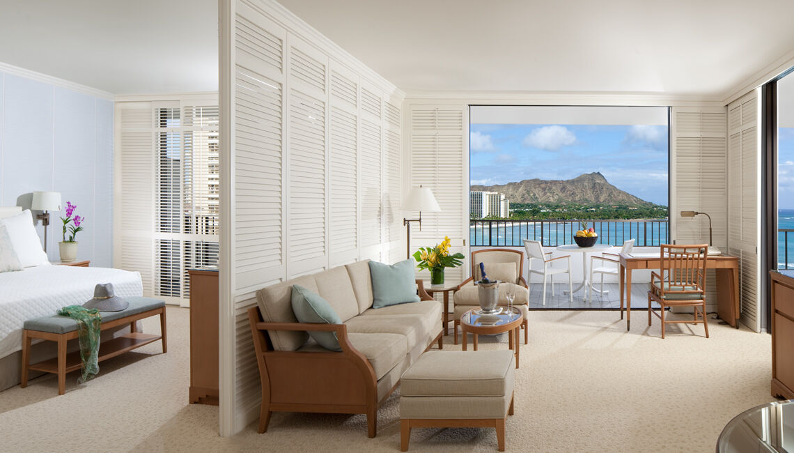 Halekulani - No Resort Fee Хонолулу Екстериор снимка A suite at the Four Seasons