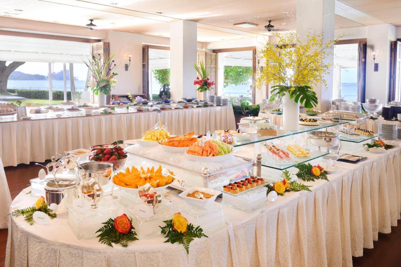 Halekulani - No Resort Fee Хонолулу Екстериор снимка A buffet