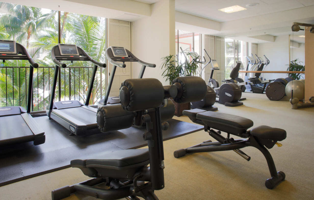 Halekulani - No Resort Fee Хонолулу Екстериор снимка A gym